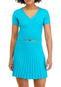 Brand new ✔️ Cabana by Crown & Ivy™ Juniors' Short Sleeve V-Neck Sweater ✨ 11 Brand new ✔️ Cabana by Crown & Ivy™ Juniors' Short Sleeve V-Neck Sweater ✨ -Champion® Sales Store Belk 1767